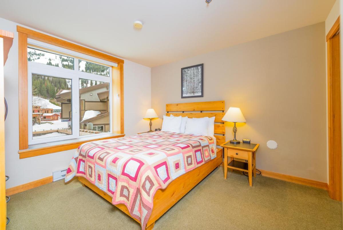 Schweitzer Mountain Resort White Pine Lodge Sandpoint Esterno foto
