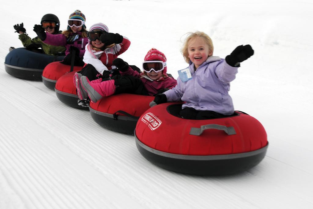 Schweitzer Mountain Resort White Pine Lodge Sandpoint Esterno foto