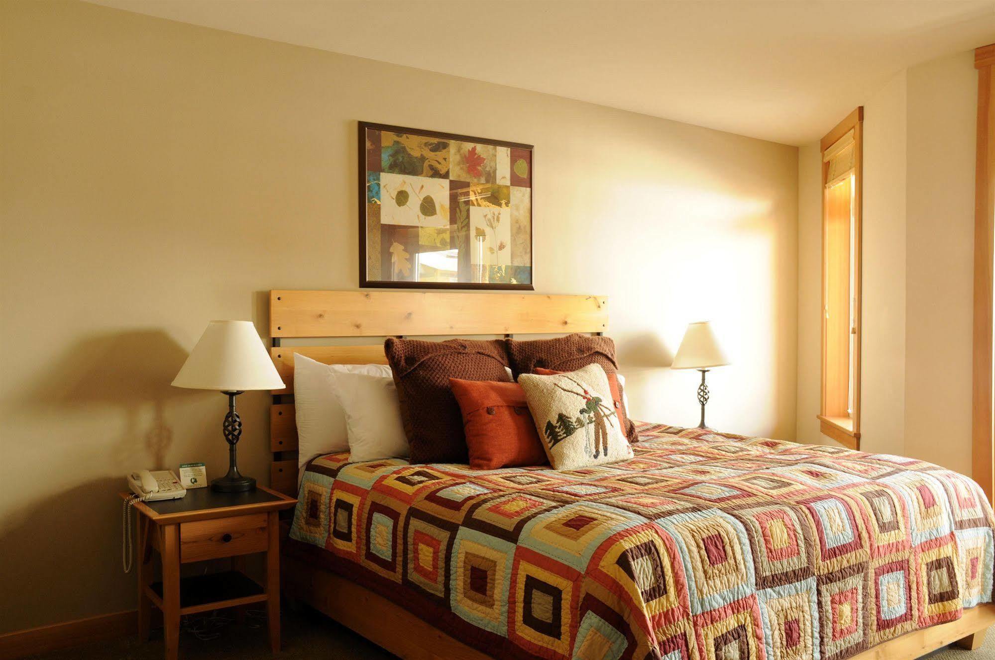 Schweitzer Mountain Resort White Pine Lodge Sandpoint Esterno foto