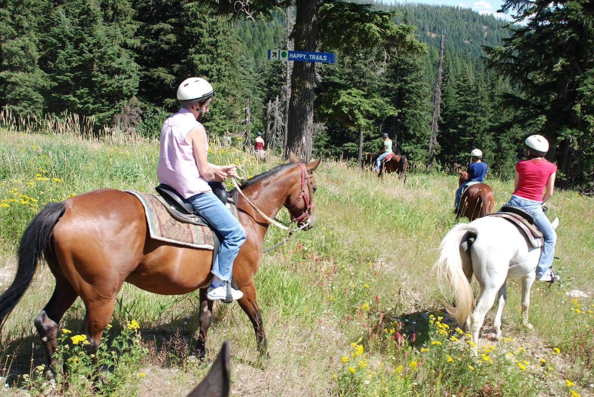 Schweitzer Mountain Resort White Pine Lodge Sandpoint Esterno foto